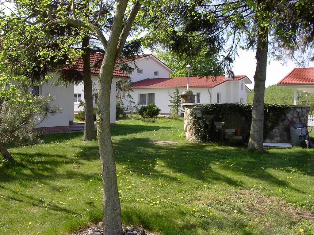 Landhotel Pathes Hof Volkenshagen ภายนอก รูปภาพ