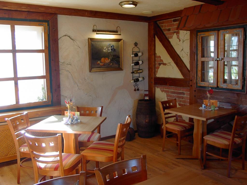 Landhotel Pathes Hof Volkenshagen ภายนอก รูปภาพ