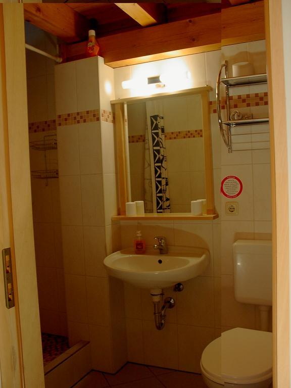 Landhotel Pathes Hof Volkenshagen ภายนอก รูปภาพ