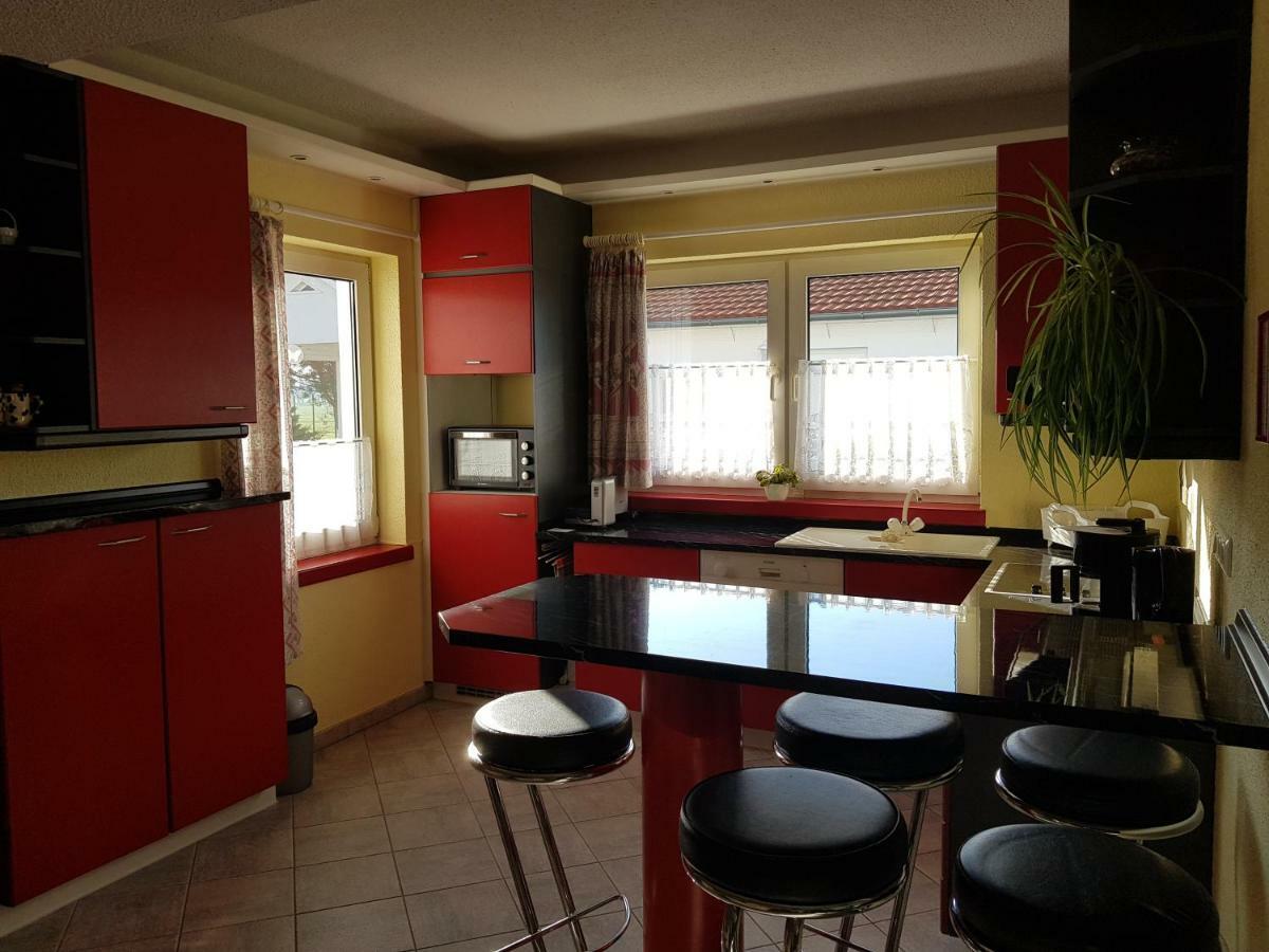 Landhotel Pathes Hof Volkenshagen ภายนอก รูปภาพ
