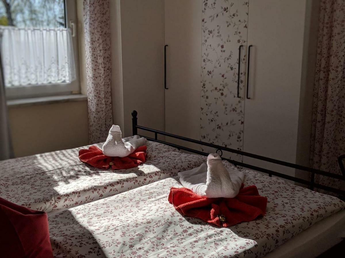 Landhotel Pathes Hof Volkenshagen ภายนอก รูปภาพ